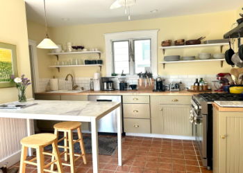 Interpreting Dreams about Book Shelves Biblical-Easy Tips