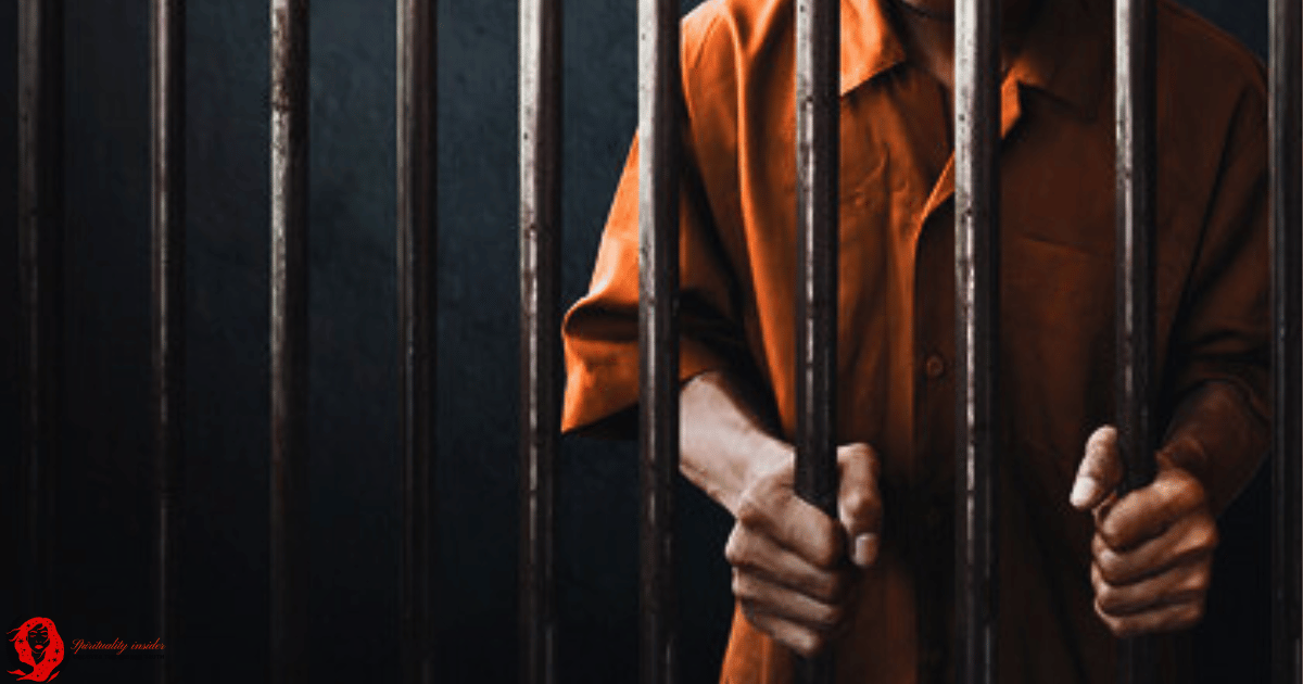 I keep dreaming about going to jail: Uncover the hidden messages of your dream!