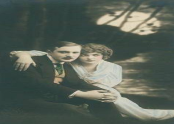 Sun Conjunct Moon in Synastry: Exploring the Emotional Bond.