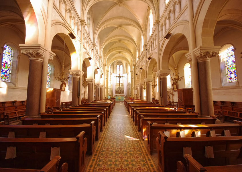 Dreaming about a church: What does it mean? Simple explanations!