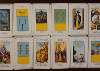 Oracle vs Tarot: Pros and Cons of Each Divination Method.