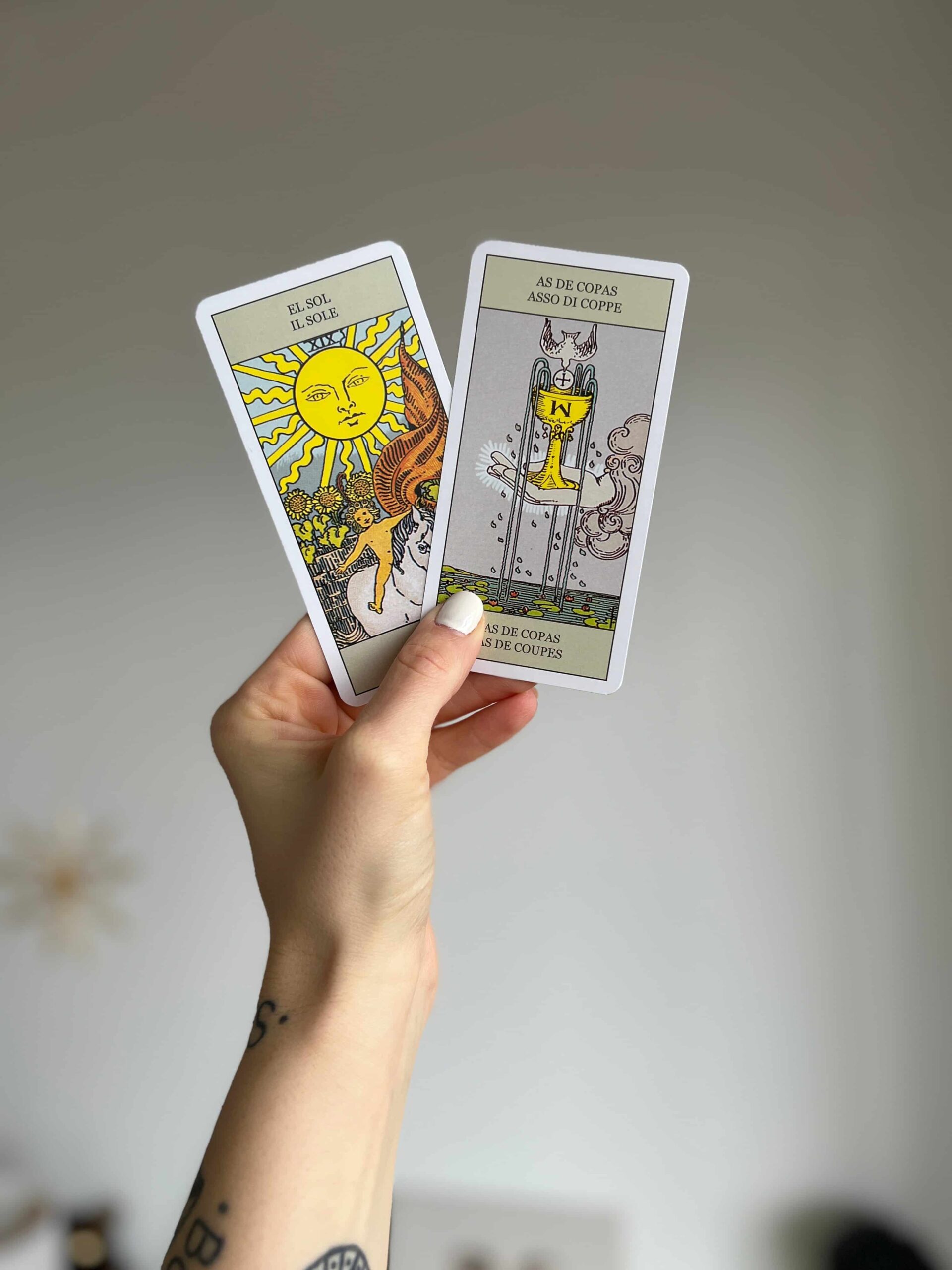 Which five suit tarot decks are best? Explore popular choices for your tarot card collection now.
